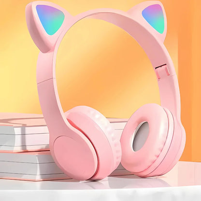 Fone de Ouvido Bluetooth Infantil com Orelhas de Gatinho e Luz de LED – Modelo Sem Fio para Meninos e Meninas, Cores Variadas